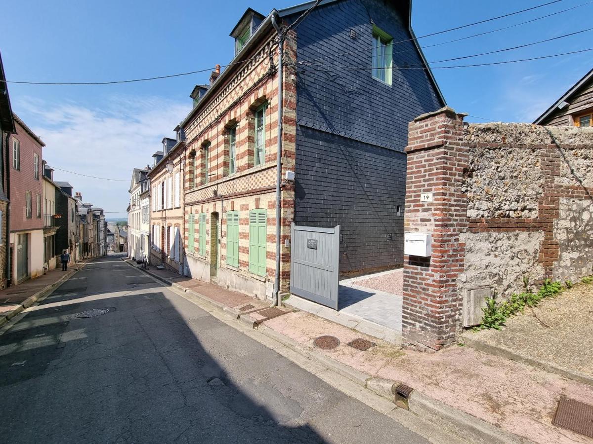 圣李奥纳多庄园酒店 翁弗勒尔 外观 照片